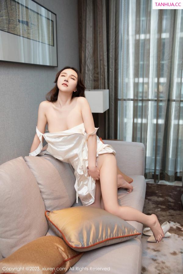 林煊煊  [XiuRen]高清写真图 2023.10.25 No.7558 林煊煊 妩媚美腿第52张图片